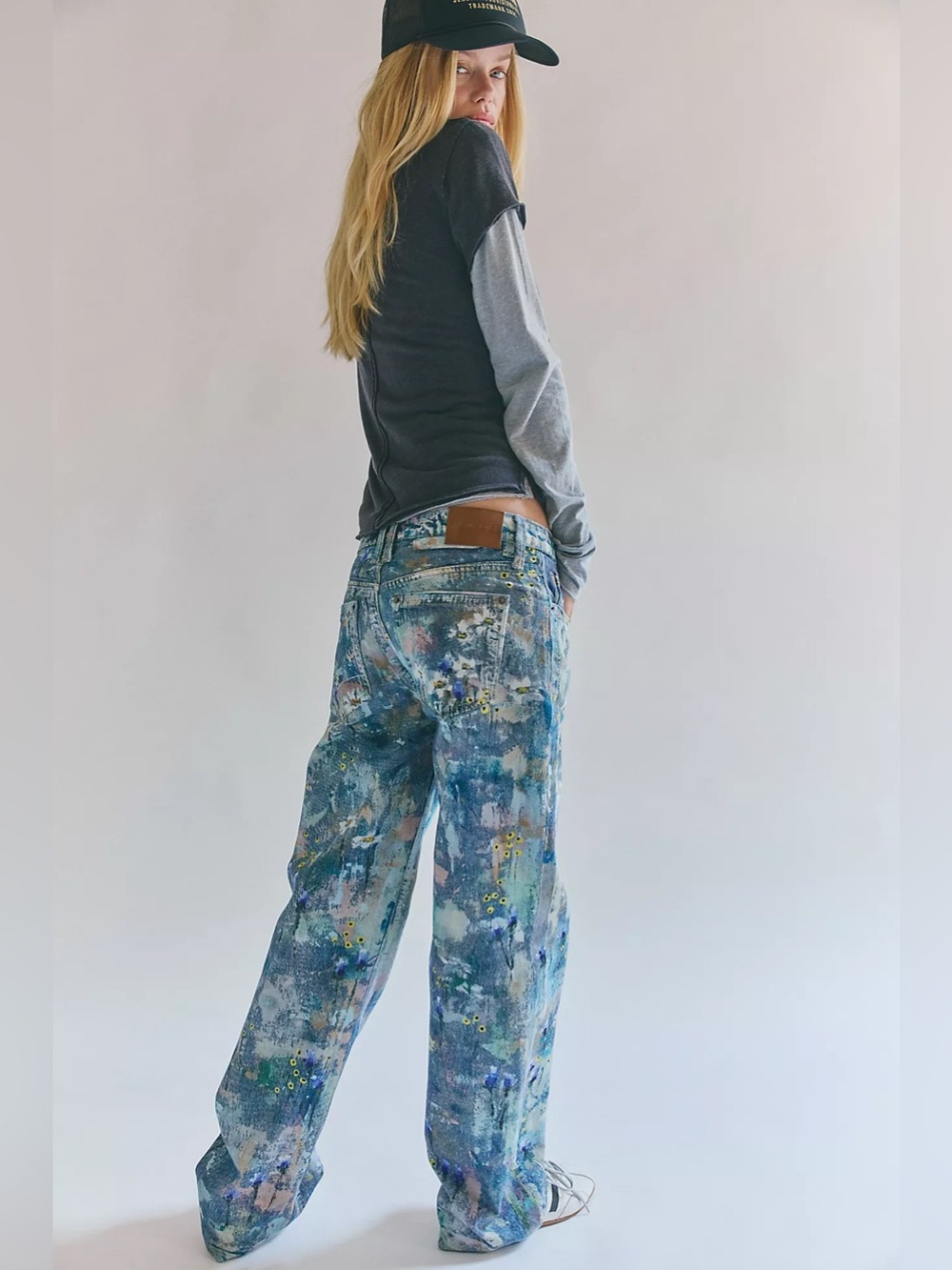 NWT🫟 We The Free Tennessee Low-Rise Illusions Jeans - Picture 3 of 14
